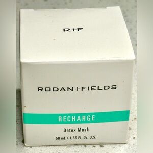 Rodan and Fields - Recharge Detox Mask - NEW